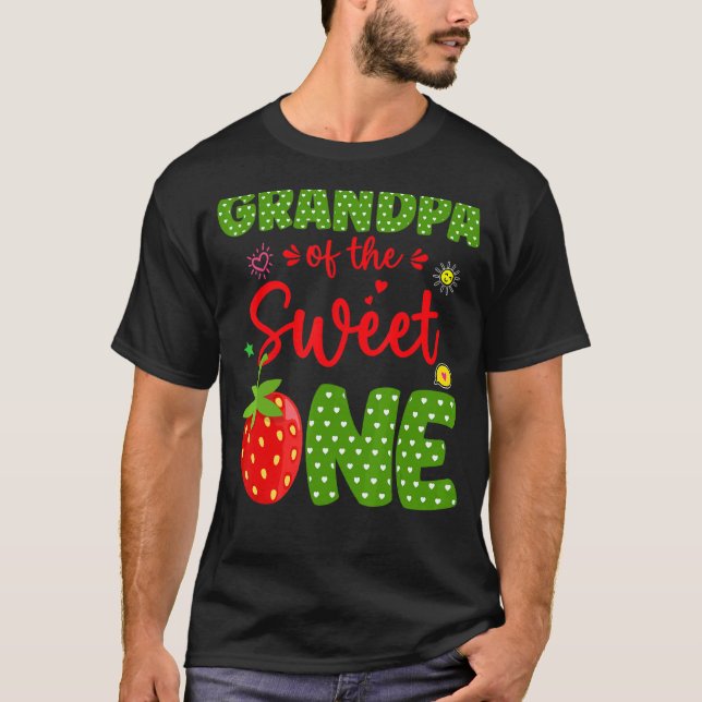 Camiseta Avô Da Fruta De Aniversário Um Morango 1 rua (Frente)