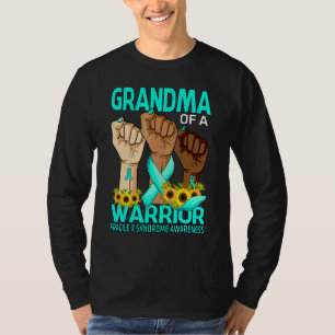 Camiseta Avó De Mão De Um Guerreiro Frágil Síndrome De X