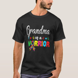 Camiseta Avó De Uma Família Guerreira Mulheres Mundo Autism