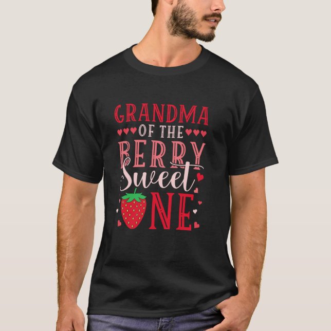 Camiseta Avó Do Morango Doce Um Morango 1º Aniversário (Frente)