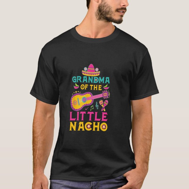 Camiseta Avó Do Pequeno Tema Mexicano Nacho 1rua Birt (Frente)