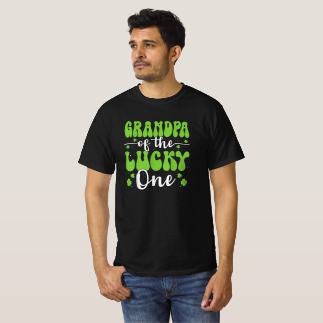 Camiseta Avô Do Sorteudo Primeiro Aniversário St Patrick (Frente Completa)