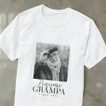 Camiseta Avô Incrível Desde 20XX Foto Elegante Simples<br><div class="desc">Esta design simples e moderna é composta por tipografia serif e cursiva e adiciona uma foto personalizada</div>