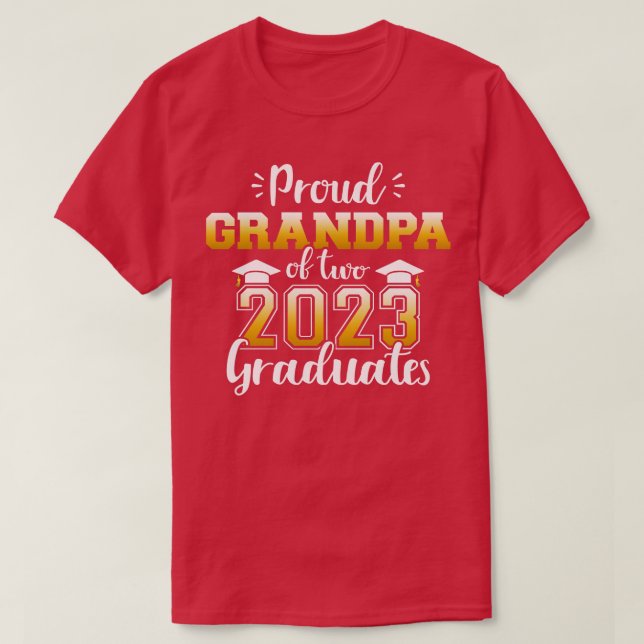 Camiseta Avô orgulhoso de dois formandos da classe 2023 mai (Frente do Design)