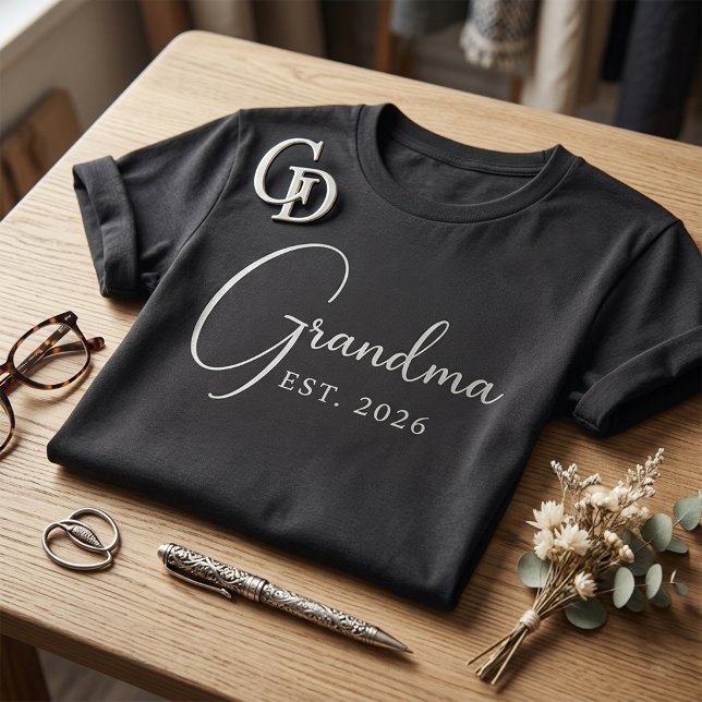 Camiseta Avó Personalizada Est 2026 (Grandma Est 2026)