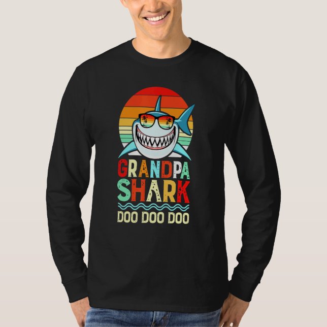 Camiseta Avô Shark Doo Doo Doo Doo (Frente)