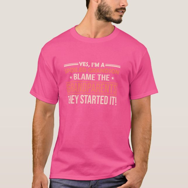 Camiseta Avós Aniversário do Neto Mimado (Frente)