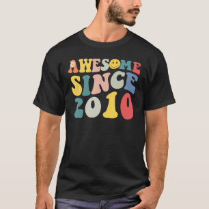 Camiseta Awesome Since 2010 13 Years Old 13th Birthday Groo