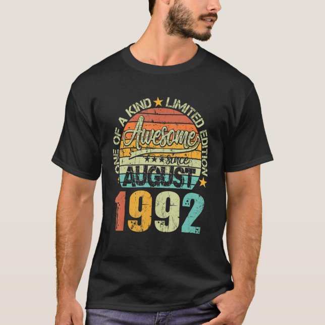 Camiseta Awesome Since August 1992 30 Years Old 30th Birthd (Frente)
