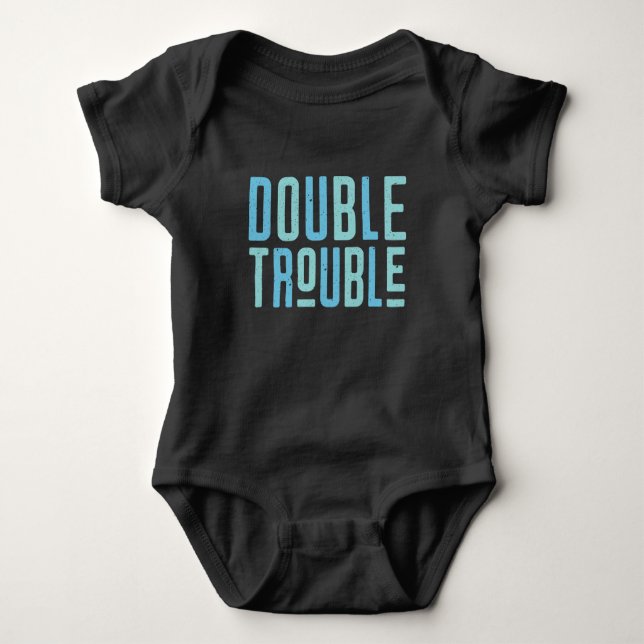 Camiseta Azul Dupla Travessura (Frente)