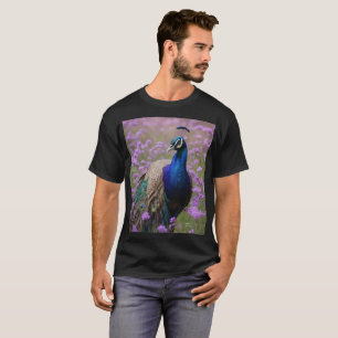 Camiseta Azul Real: Pavão Azul Em Campo De Lavanda,