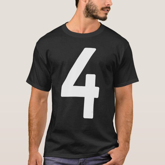 Camiseta B Day Number 4 Monogram Norwester Font Initial Alp (Frente)