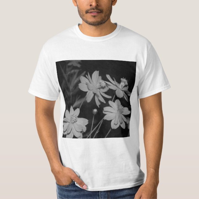 Camiseta B&W - Grupo de Cosmos de Enxofre (Frente)