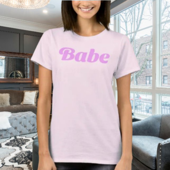 Camiseta BABE Statement Shirt – Soft Confidence, Bold Energ (Criador carregado)