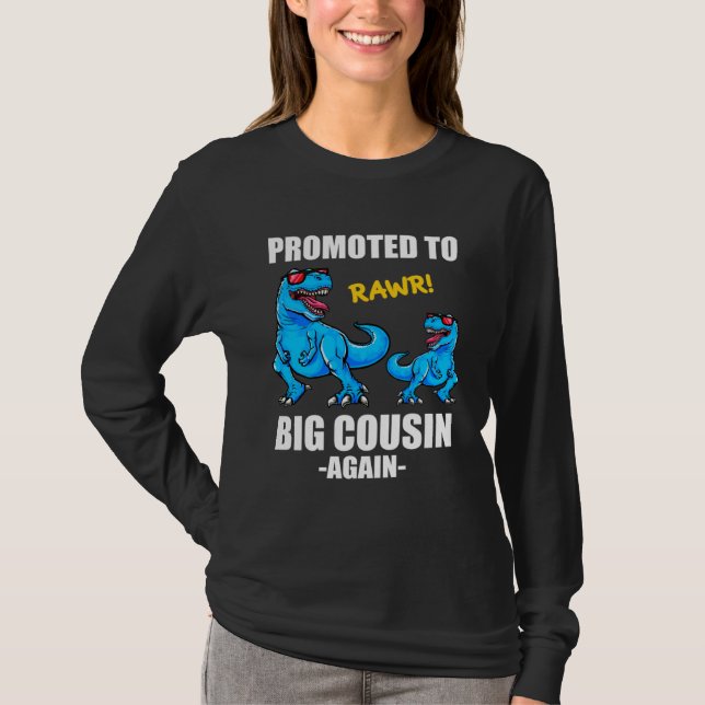 Camiseta Baby Announcement Dinosaur  Promoted To Big Cousin (Frente)