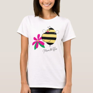 Camiseta Baby Bump Rosa Floral Mamãe Abelha