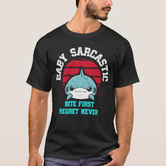 Camiseta Baby Sarcastic Bite First Shark