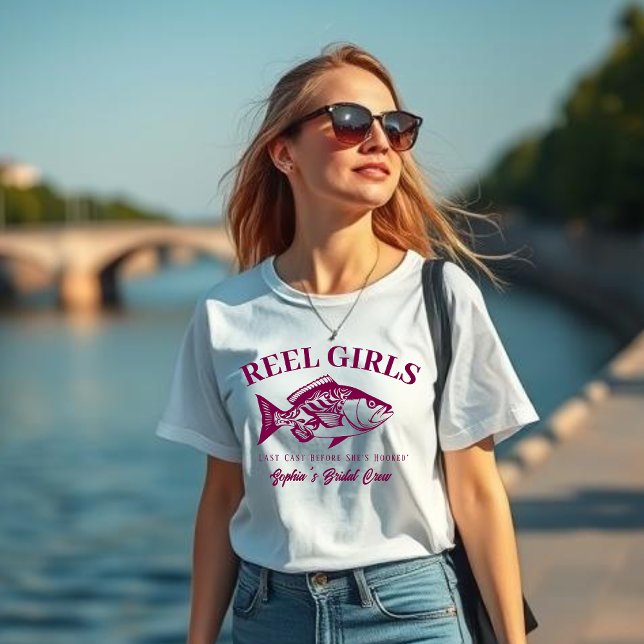 Camiseta Bachelorette Pescador Estilo Reel Raparigas-Vinho (Bachelorette Party "Reel Girls, Last Cast before she's Hooked" Bridal Crew T shirt)