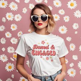 Camiseta Bachelorette retro-margarida azuis e engajada