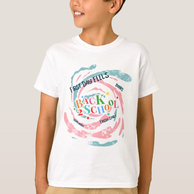 Camiseta Back 2 School First Day Sente Livros Frescos (Frente)