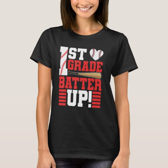 Camiseta Back To School 1st Grade Batter Up Baseball First  (Frente)