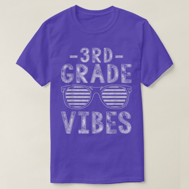 Camiseta Back To School 3rd Grade Vibes Third Grade Teacher (Frente do Design)