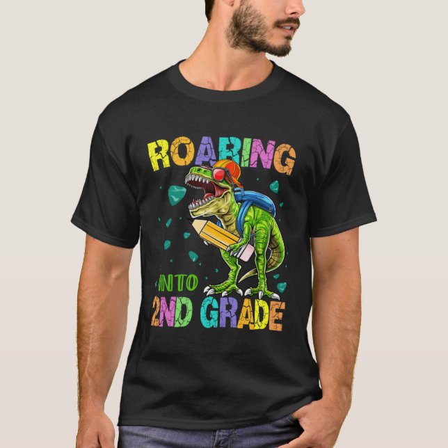 Camiseta Back to School Dinosaur Rex  Roaring Into 2nd Grad (Frente)
