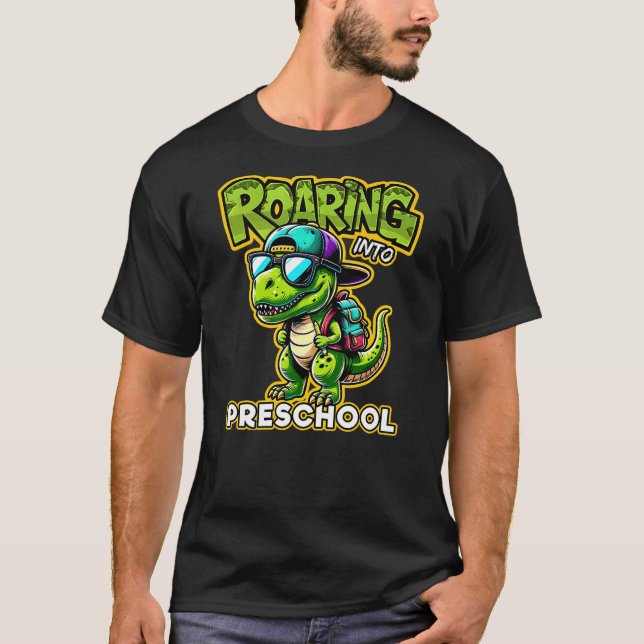 Camiseta Back to School Preschool Dinosaur First Day of Sch (Frente)