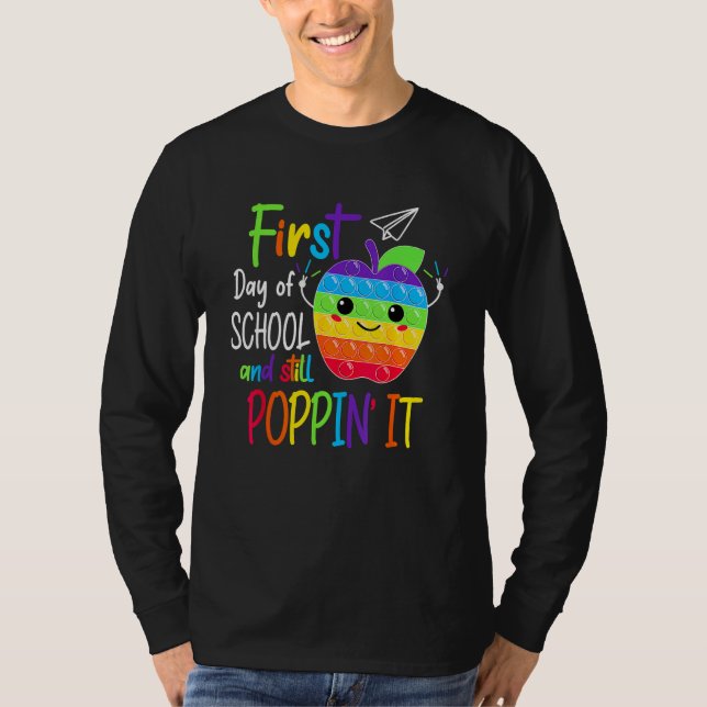 Camiseta Back To School Teacher Kids Happy First Day Of Sch (Frente)