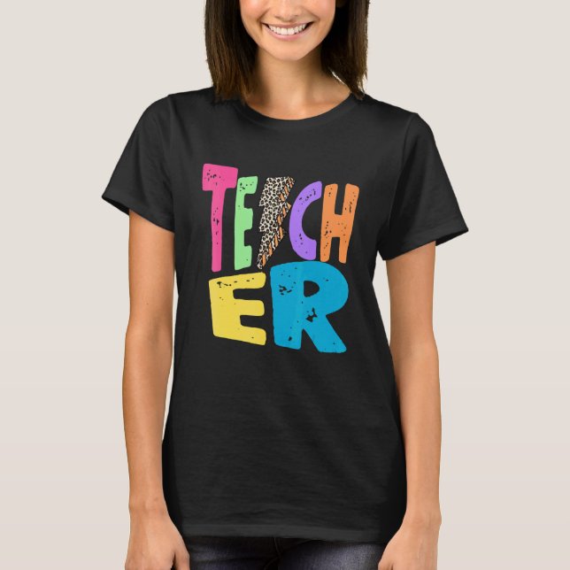 Camiseta Back To School Teacher Leopard Thunder Motivationa (Frente)
