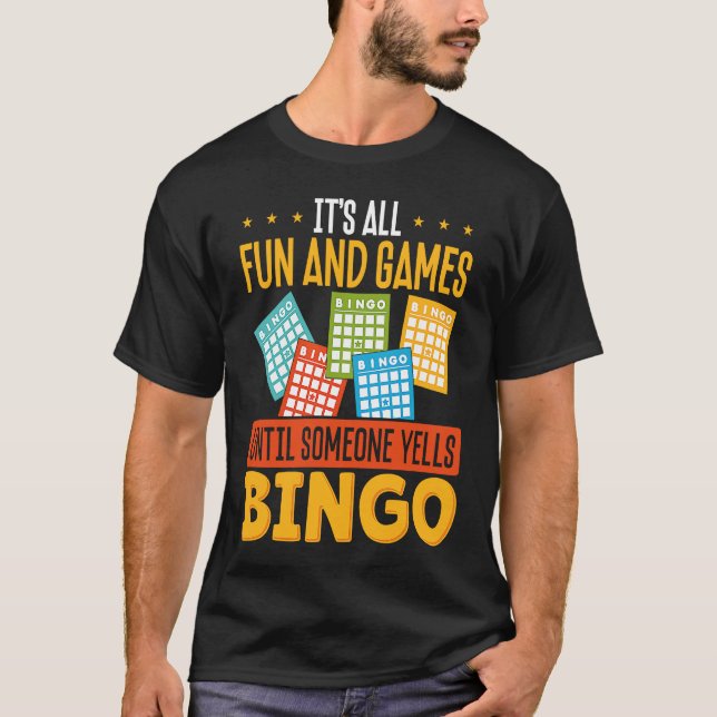 Camiseta Backprint It S All Fun And Games Until Someone Yel (Frente)