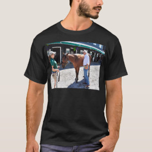 Camiseta Baffert que verifica sob a capa