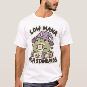 Camiseta Baixo Mana Altos Padrões Cozy Frog Wizard