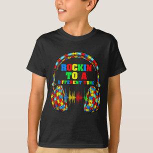 Camiseta Balançando ao ritmo de uma melodia diferente, cons