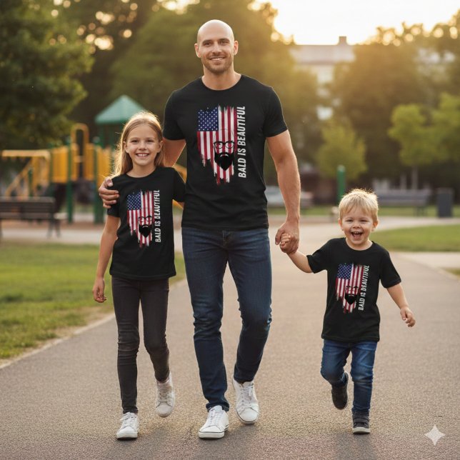 Camiseta Bald Is Beautiful American Flag Man T-Shirt (Criador carregado)