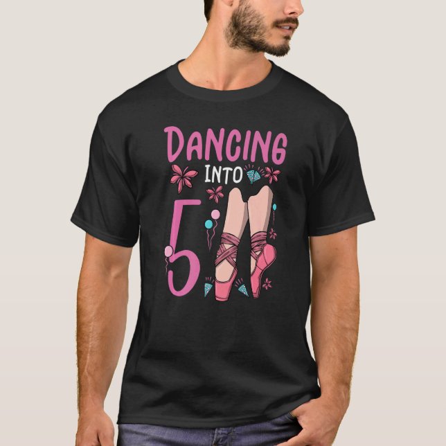 Camiseta Balé Dançando Em 5 De Aniversário, Ballerina Balé  (Frente)