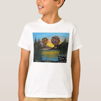 Camiseta Balões de ar quente sobre o rio RenmaDesign