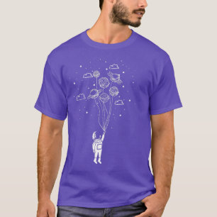 Camiseta Balões de Planeta Estrelas Nuvens Astronautas Espa