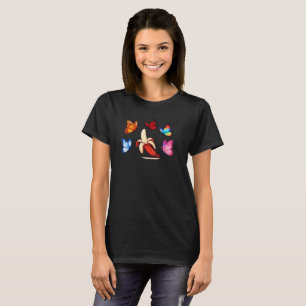 Camiseta Banana Divertida com Borboletas Voadoras