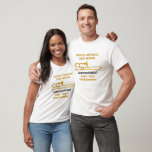 Camiseta Banda de Segundo grau Trombone Dourada Personaliza<br><div class="desc">Esta camiseta moderna personalizada de banda de marche de ouro apresenta o nome do estudante e da banda sob o instrumento de trombone. Personalize os membros de bandas de concerto,  som eólico ou sintonia,  ou o seu diretor,  para obter um presente de manutenção da graduação do excelente.</div>