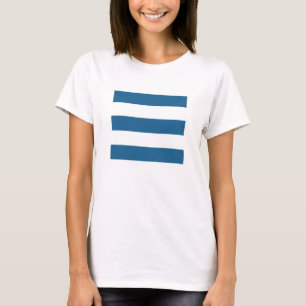 Camiseta Bandas em azul e branco do mar clássico em um