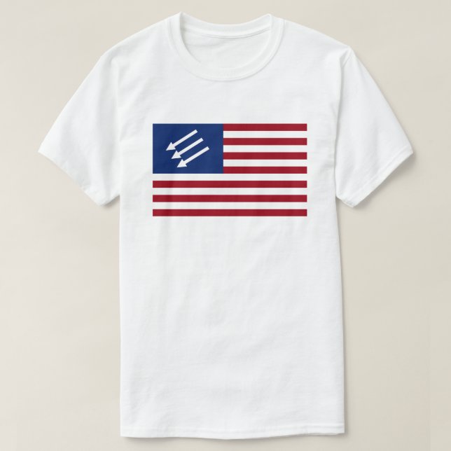 Camiseta Bandeira Americana Anti-Fascista (Frente do Design)