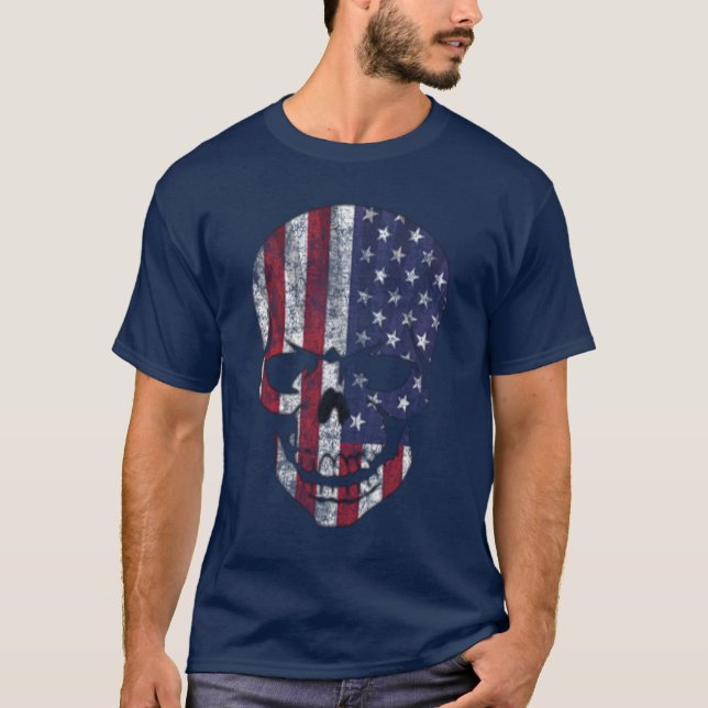Camiseta Bandeira Americana Caveira Distorcida (Frente)