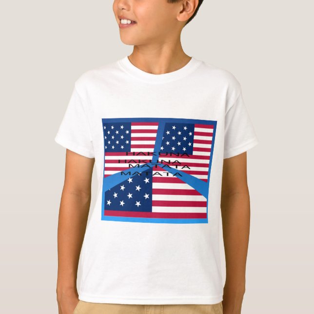 Camiseta Bandeira Americana com Hakuna Matata: Design Patri (Frente)