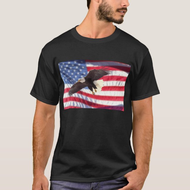 Camiseta Bandeira americana com t-shirt de Eagle (Frente)