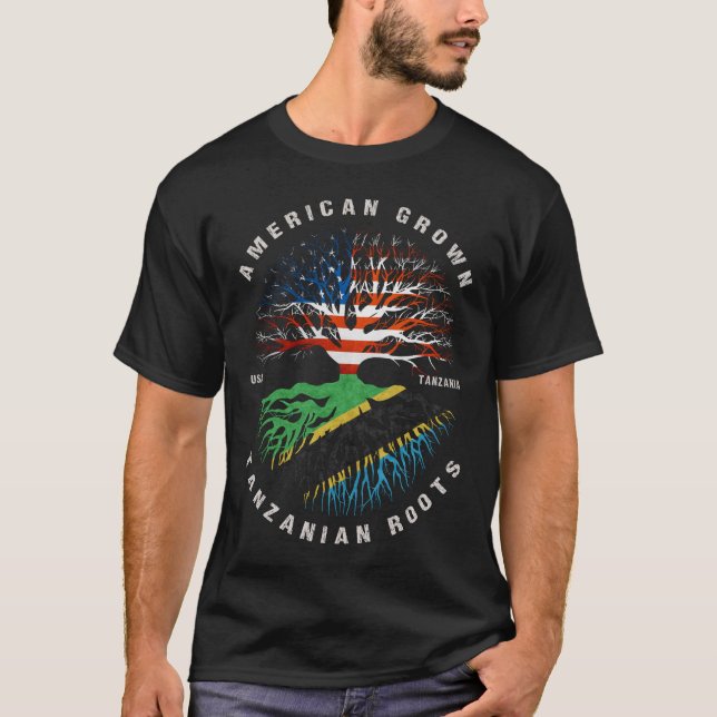 Camiseta Bandeira Americana Cresceu na Tanzânia Raízes na T (Frente)