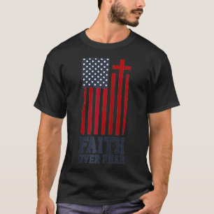 Camiseta Bandeira Americana Faith Sobre o Medo do Presente 