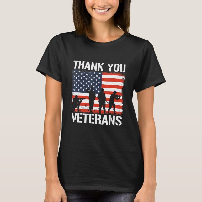 Camiseta Bandeira Americana Obrigado Dia dos Veteranos Por  (Frente)
