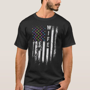 Camiseta Bandeira Americana Vintage Orgulhosa Esposa de Bol