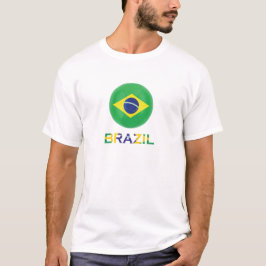 Camiseta Bandeira brasileira está em um futebol | Brasil